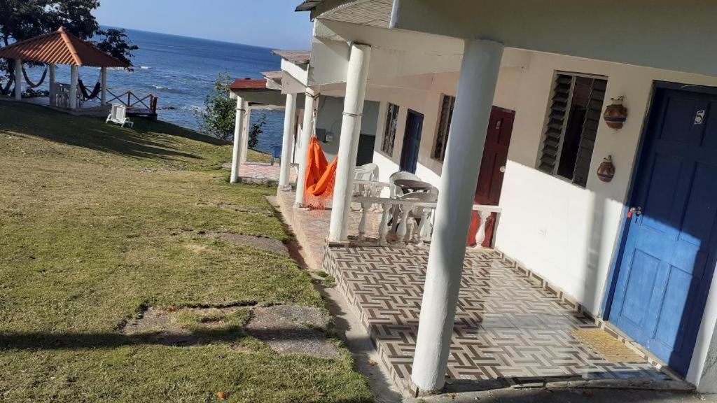 Hostal Denisse Tours Santa Catalina Exteriör bild